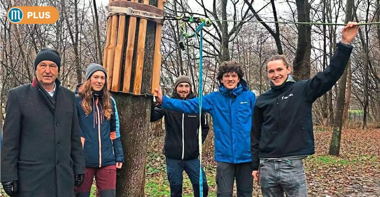 Regensburger Slackliner dürfen weiter in städtischen Grünanlagen balancieren