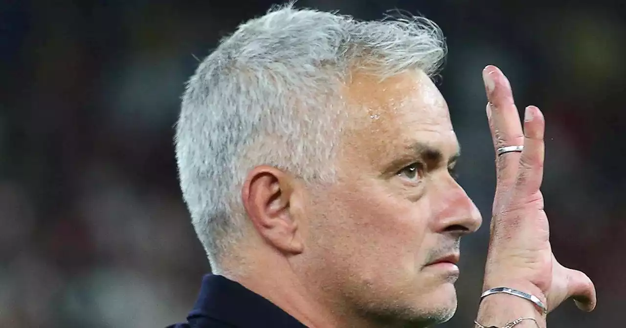 Mourinho prossimo ct della Nazionale portoghese, continua il pressing della Federazione