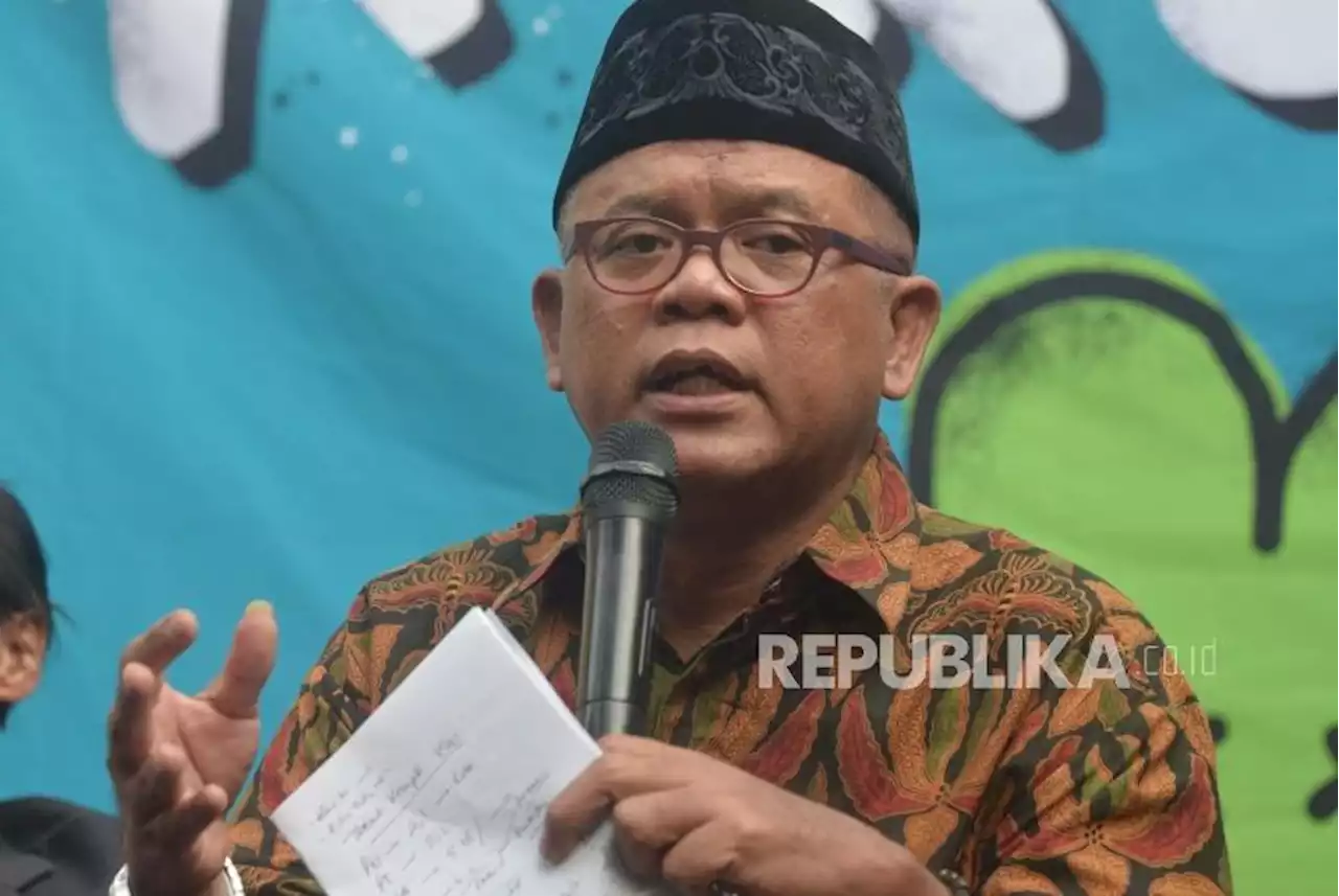 KPK Geledah Kantor Gubernur Jatim Khofifah, Ini Tanggapan Pengamat Hukum |Republika Online