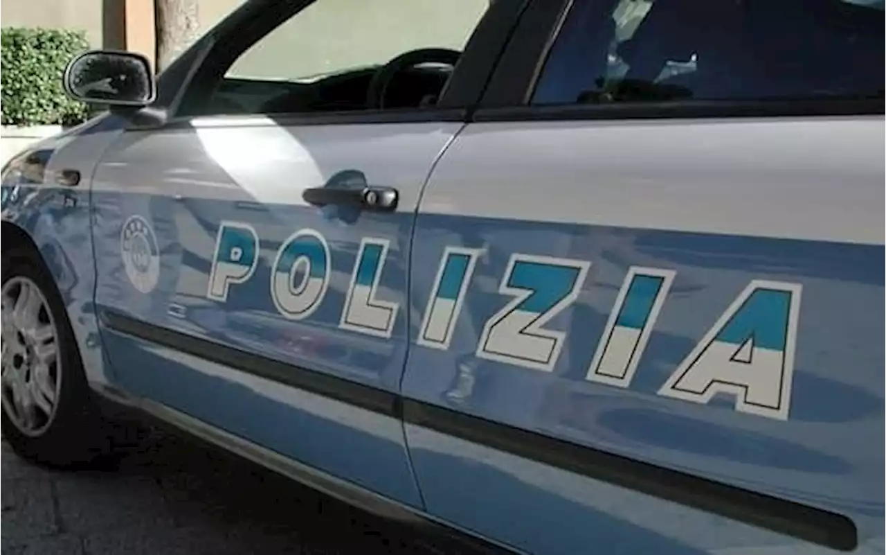 Palermo, perseguita donna e morde marito: arrestato 35enne