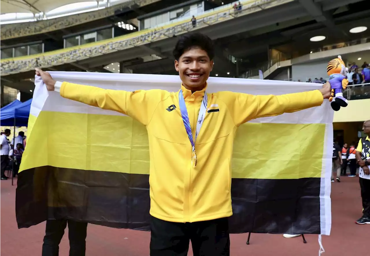 National sprinter Muhammad Azeem to receive RM600,000 Perak education fund