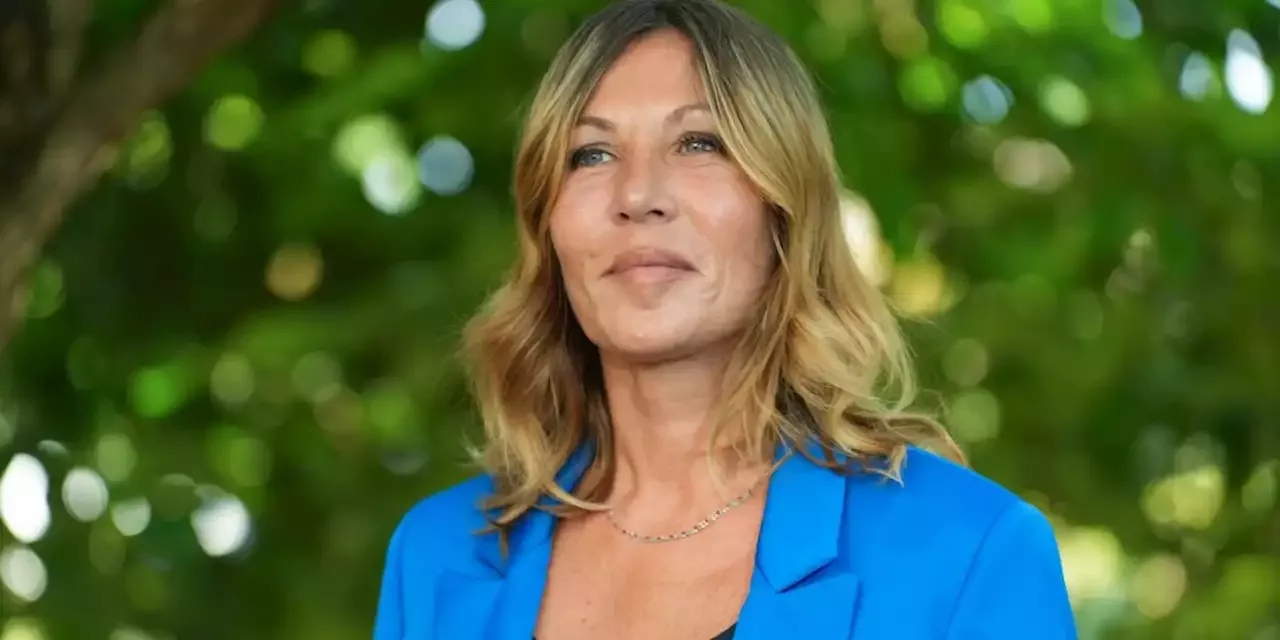 Un Enfant Reste Une Contrainte Mathilde Seigner Fait De Rares Confidences Sur Son Fils G