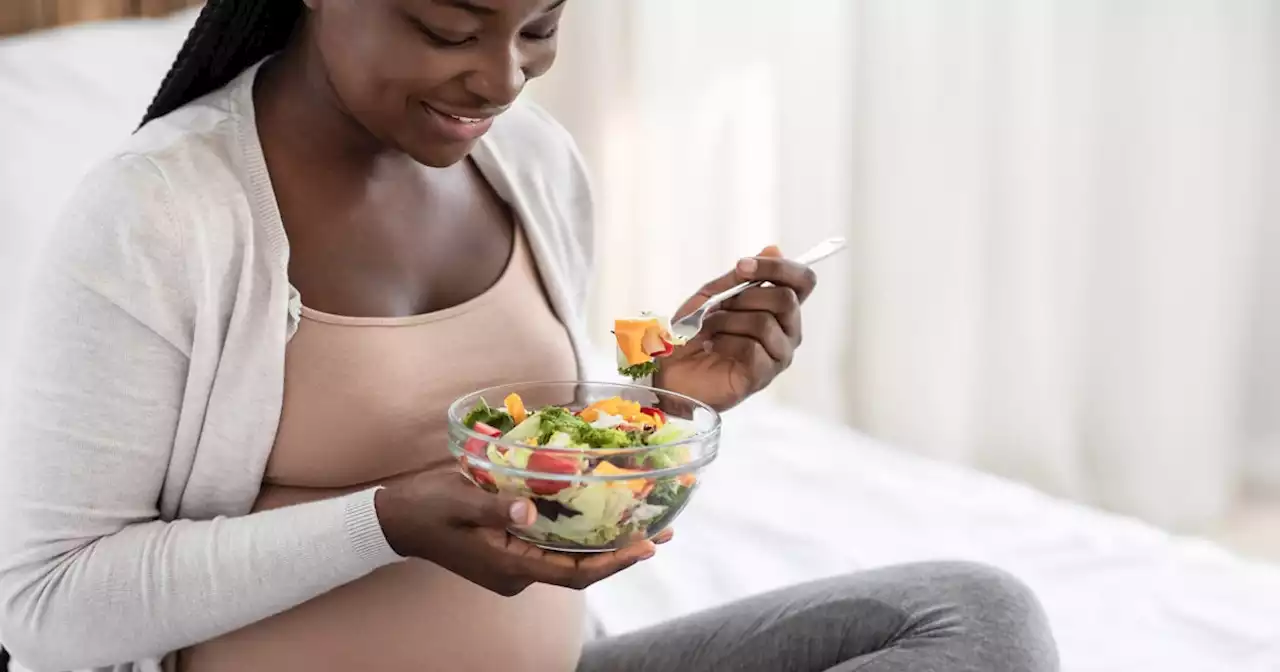 Following a Mediterranean diet during pregnancy has lots of benefits, study finds