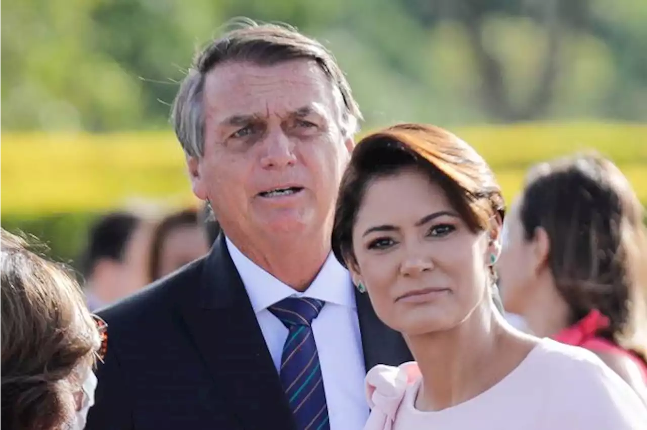 Michelle Bolsonaro expõe parlamentares favoráveis à PEC da Transição | VEJA Gente