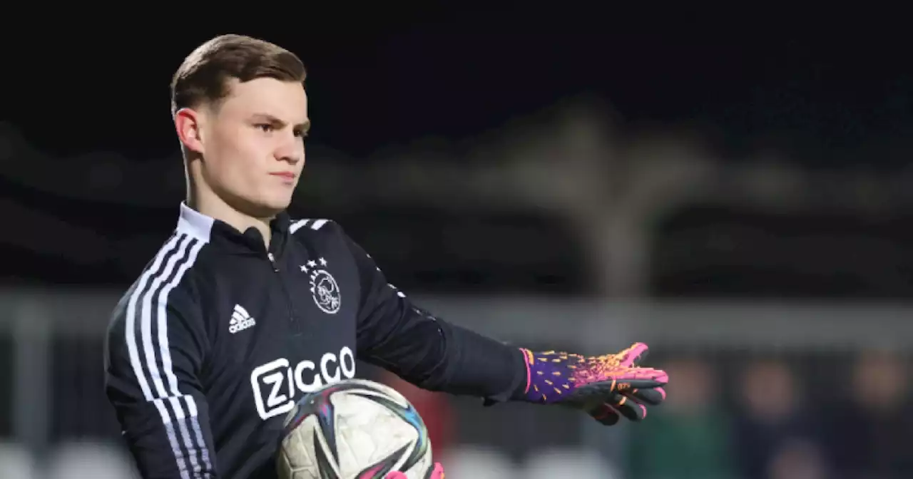 'Ajax dreigt talent van het jaar Setford te verliezen aan Europese topclub'