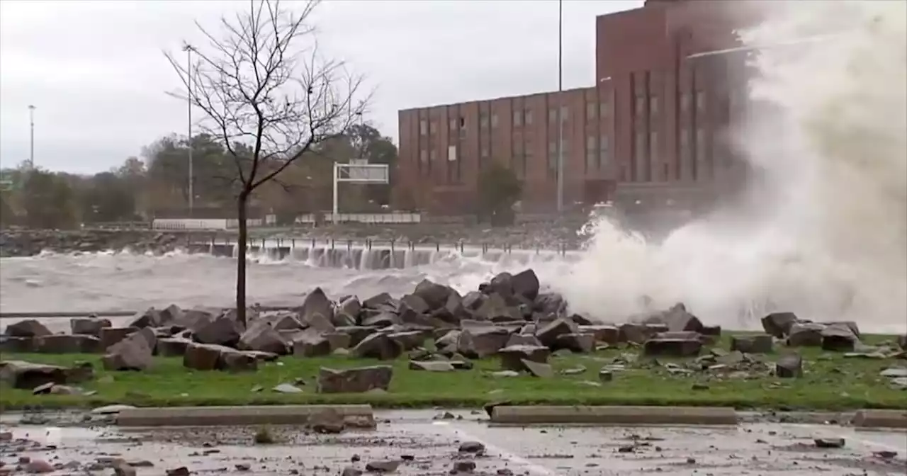 Winter storm may bring waves over 20 feet tall to Lake Erie, highest since Superstorm Sandy