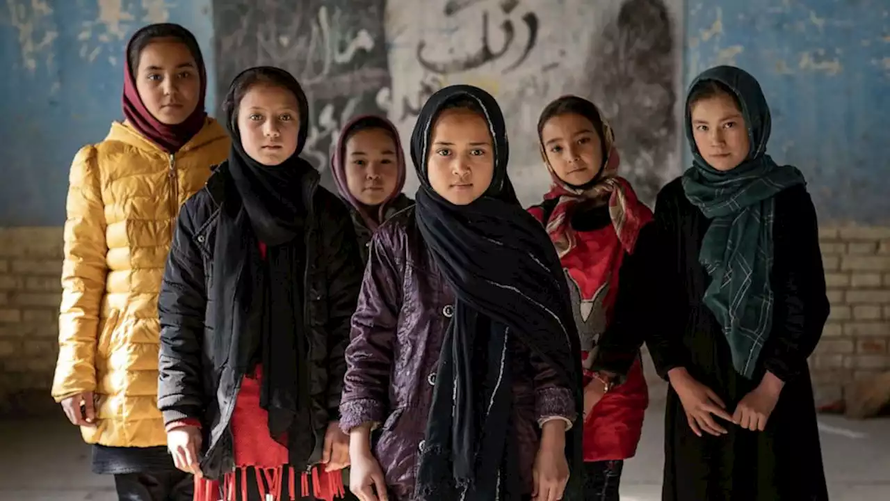 US threatens Taliban with 'costs' after ban on Afghan women and girls from school