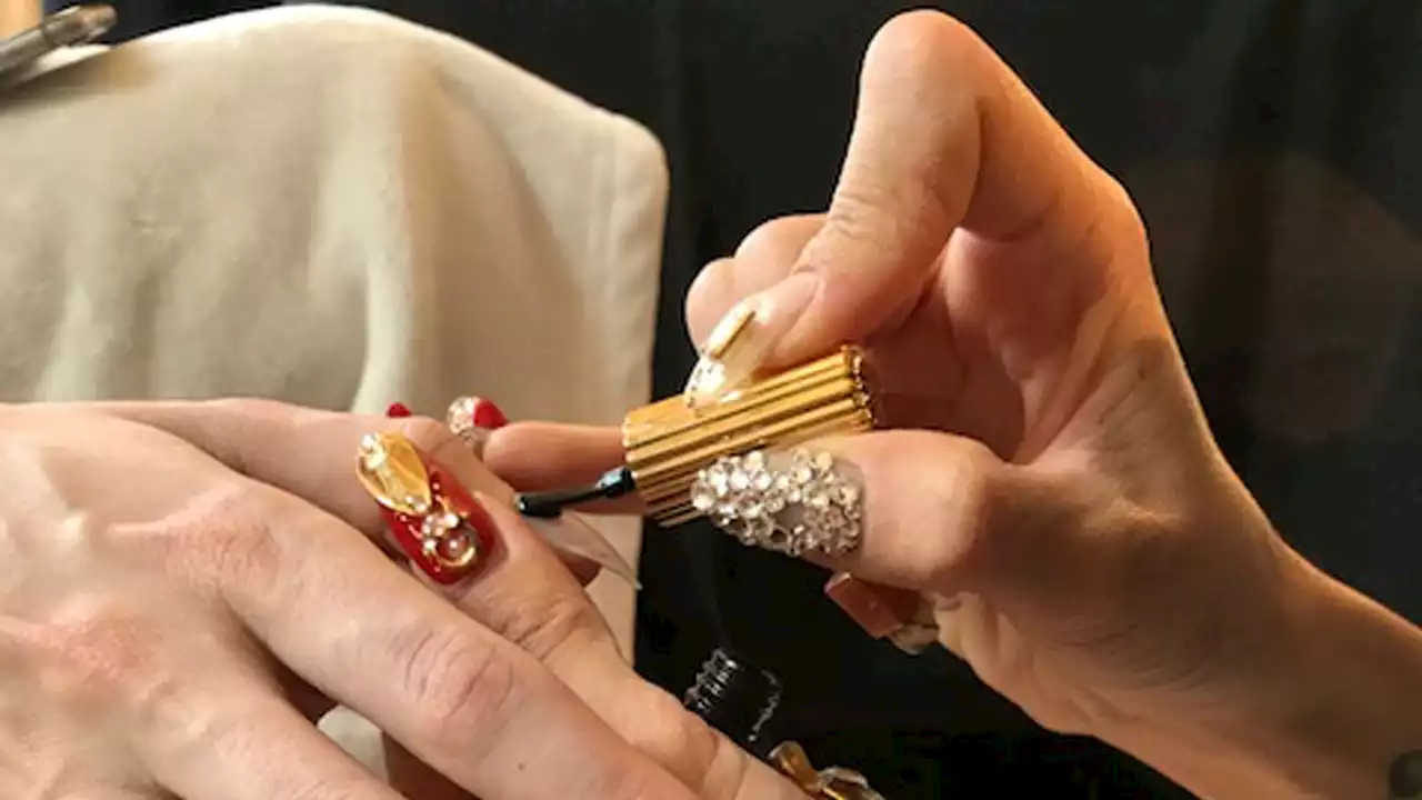 Festive Nail Art By Expert Nail Charmer Sarah Nguyen