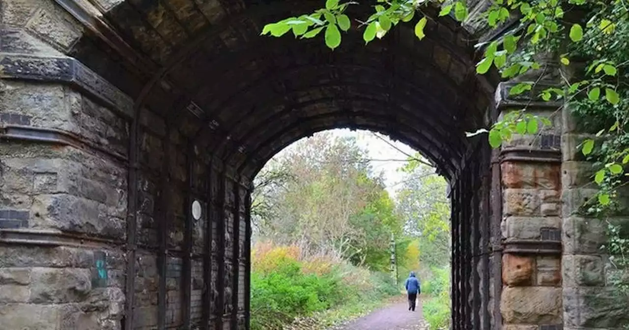 Teen attacked on dark footpath in East Lothian as police hunt for male suspect