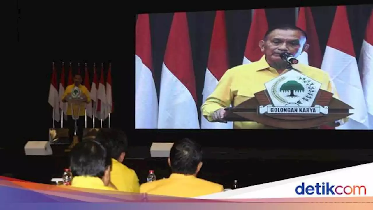 Lodewijk Golkar Sebut PDIP 'Bentrok' Usai Ganjar Ungguli Puan di Survei