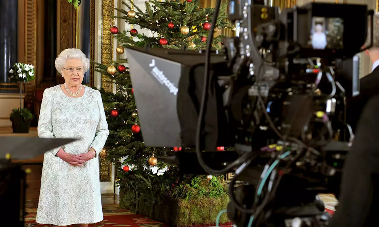 Royal photographer details what really goes on during recording of monarch's Christmas speech