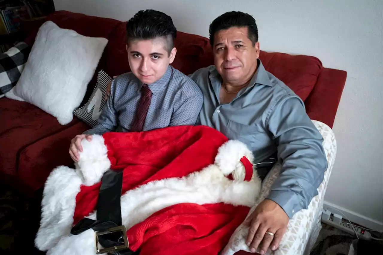 Impersonating Santa Claus left one dad in a heartbreaking dilemma