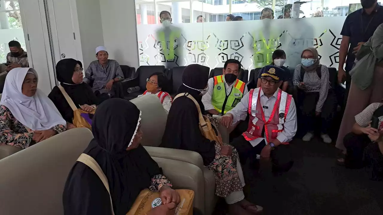 Sidak Bandara Soetta, Menhub Cek Umrah Lounge dan Kesiapan Hadapi Nataru