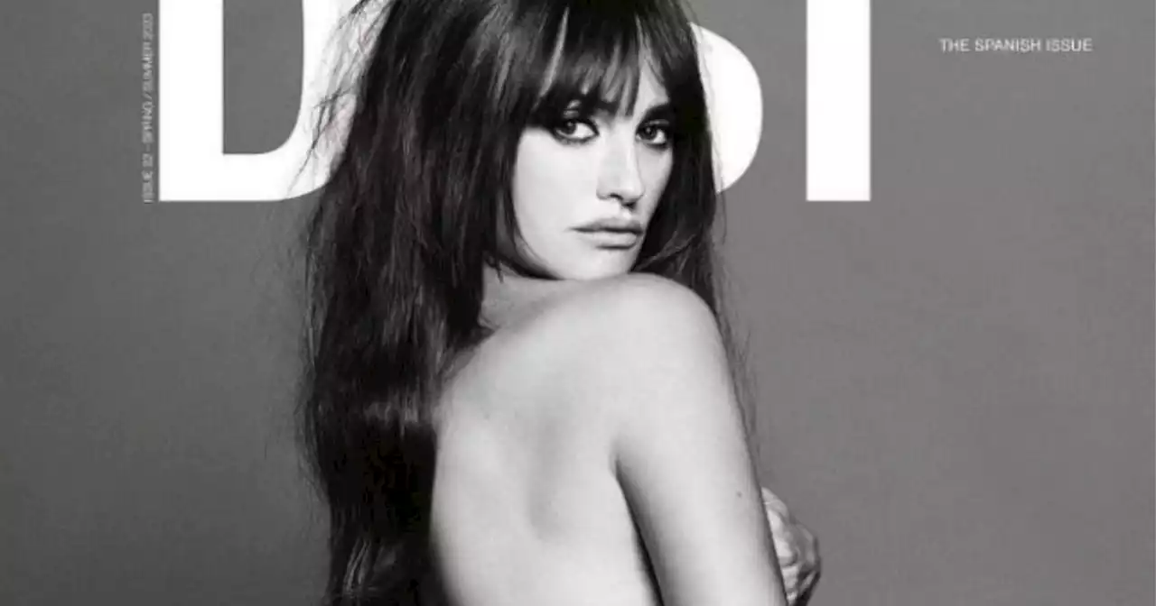 Penélope Cruz, uniquement vêtue d'une petite culotte à dentelle en une d'un magazine espagnol