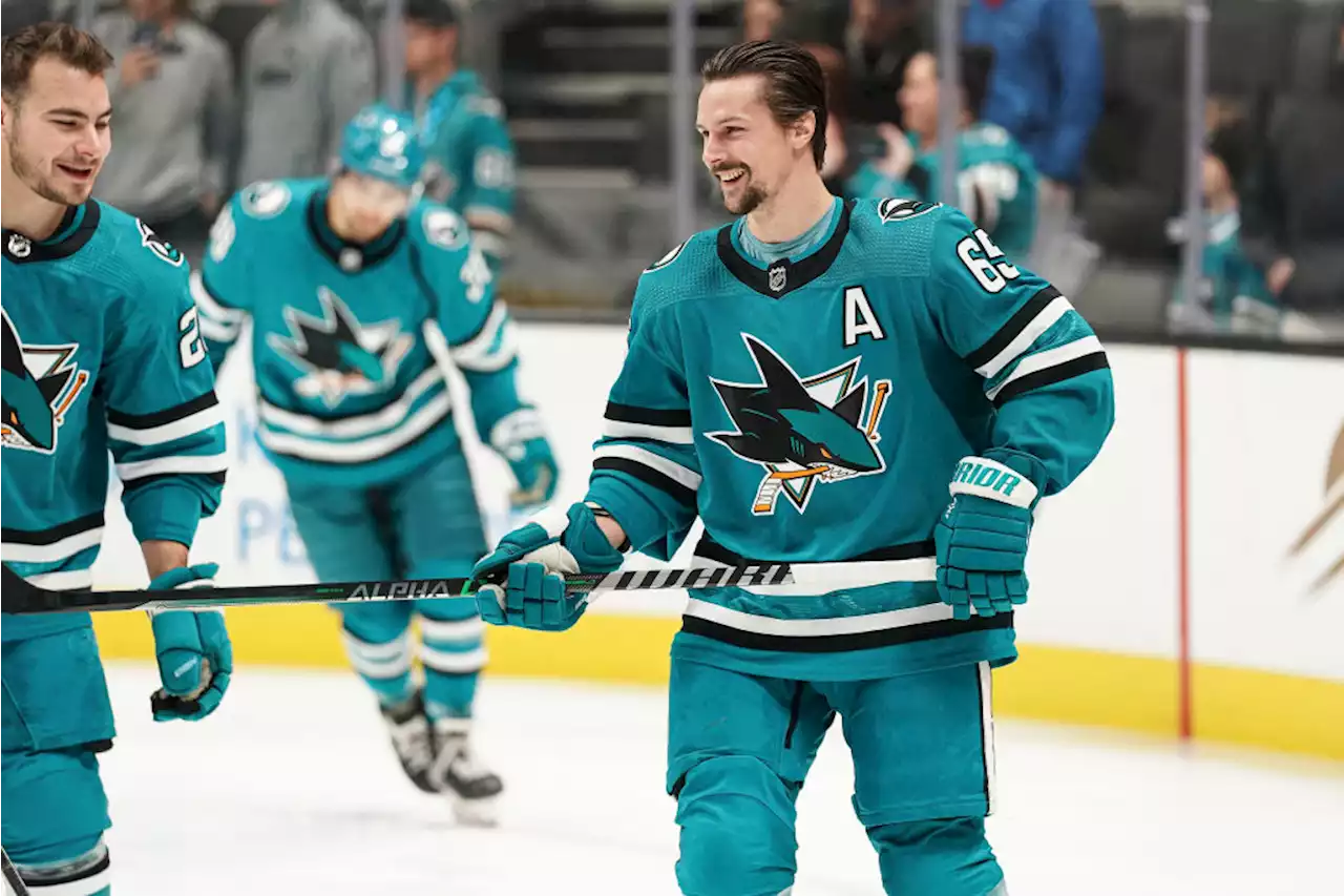 Karlsson Has Goal and 3 Assists, Sharks Beat Wild 5-2