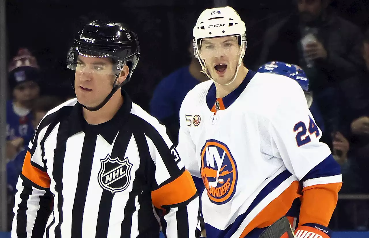 Penalties doom Islanders in loss to Rangers