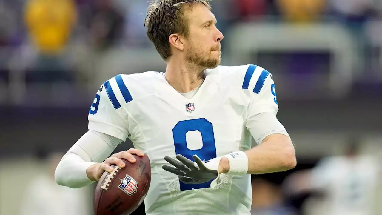 Colts turn to their 3rd QB of the season, with Nick Foles to start vs. Chargers