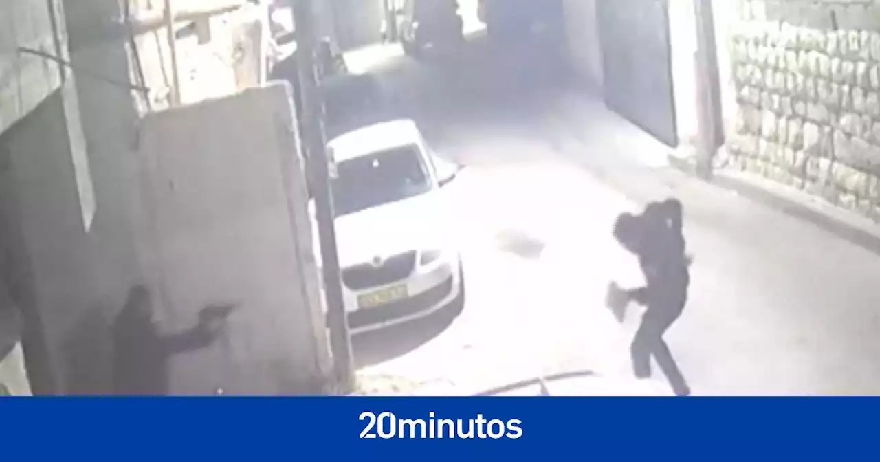 Un ciudadano de origen palestino, abatido tras apuntar con un arma y atropellar a tres policías en Israel