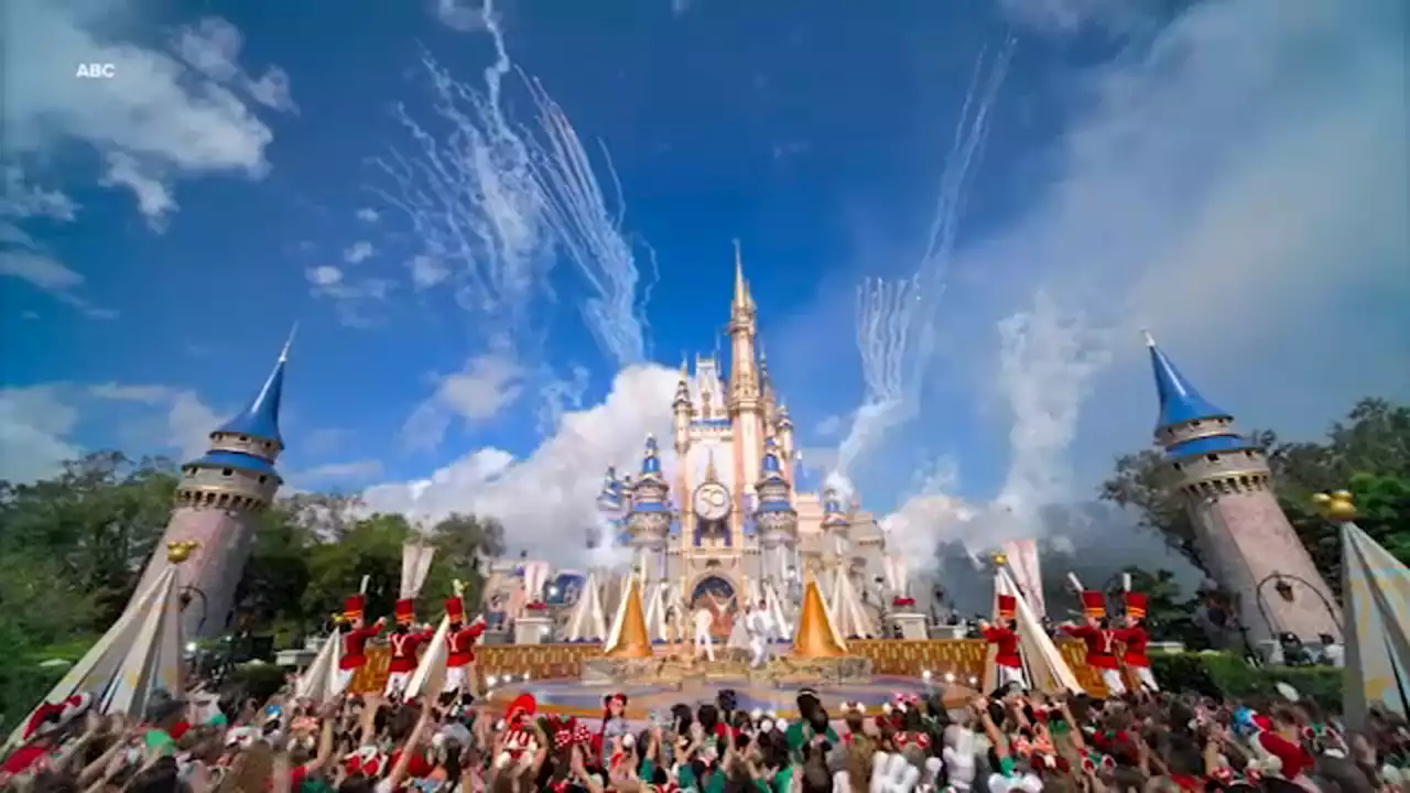 Disney's Magical Christmas Day Parade brings new twist to holiday tradition - Here's where to watch