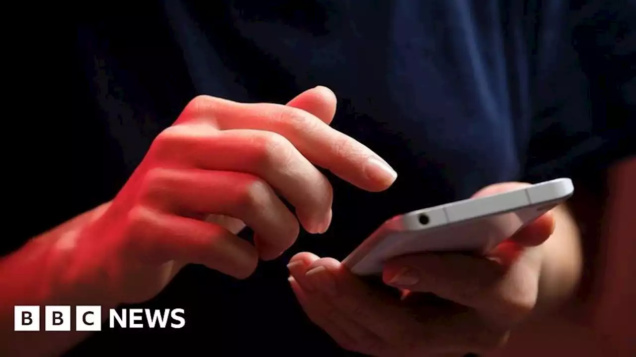 Leicestershire man dials 999 to complain about noisy fridge