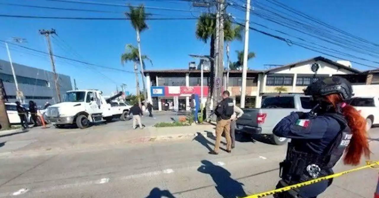 GRAPHIC EXCLUSIVE PHOTOS: Gunmen Leave Six Bodies in Van at Tijuana Shopping Center