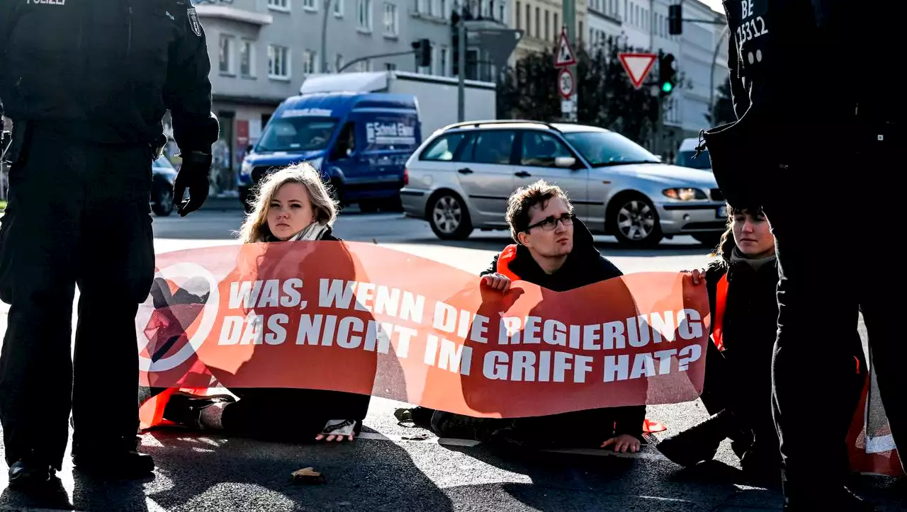 »Letzte Generation« in Berlin: 2200 Strafanzeigen gegen Straßenblockierer