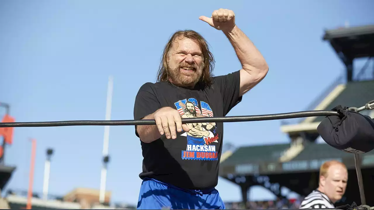 WWE legend Jim Duggan recounts moment when he 'spread-eagled' a home intruder: 'I threw him out the door'