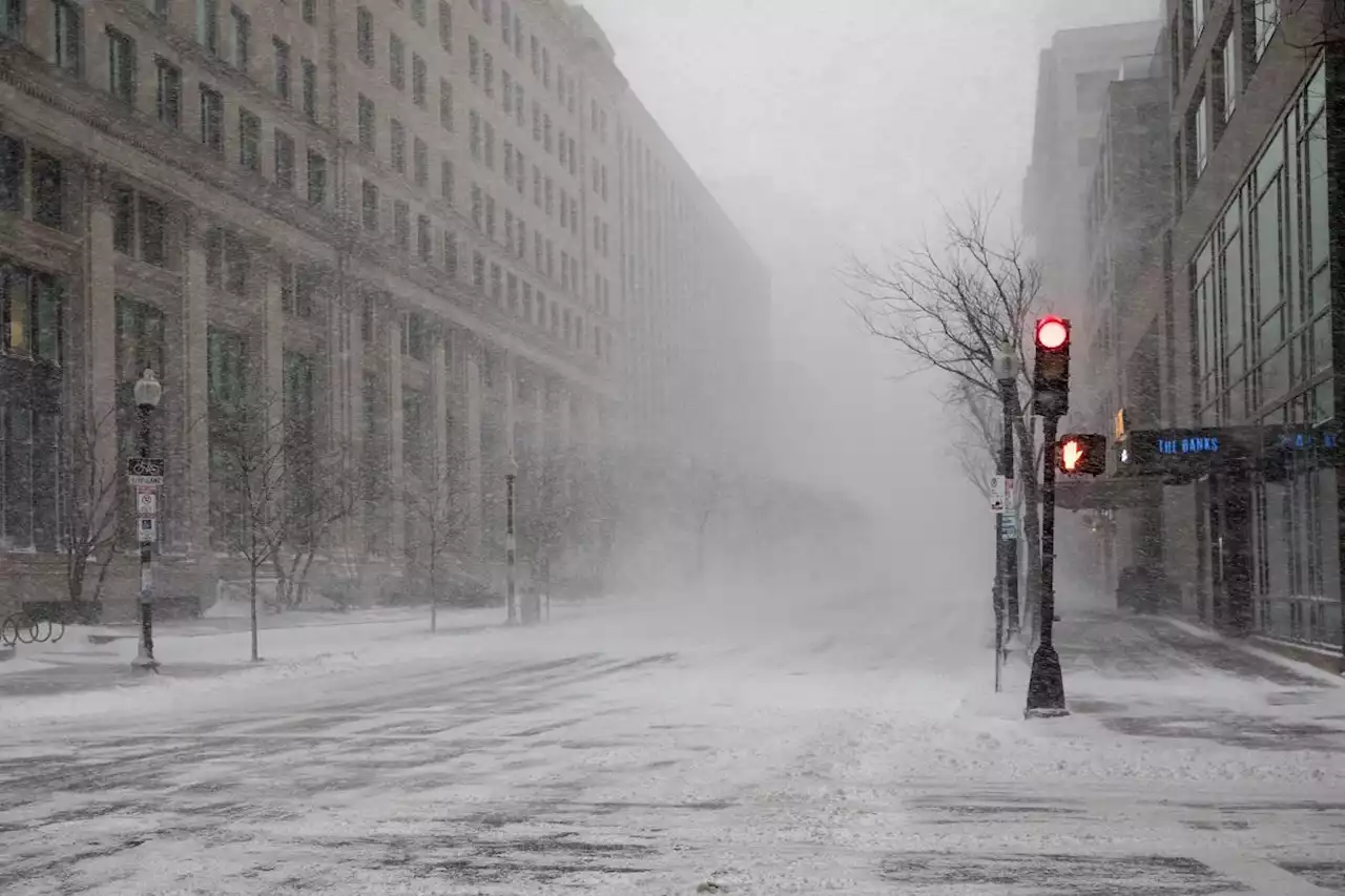 'Epic' winter storm wallops US, leaving 1M without power