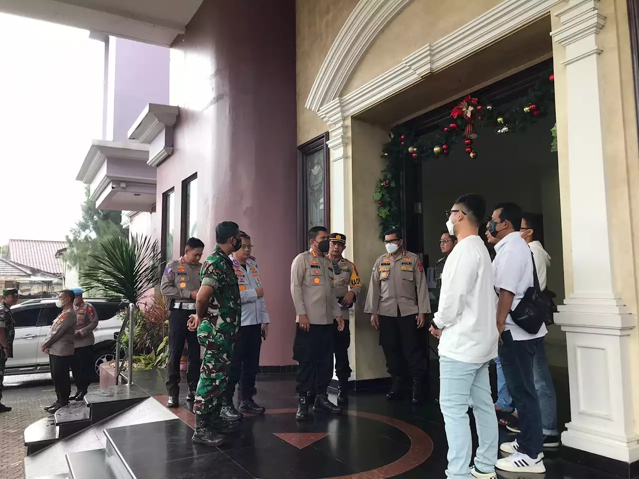 1.131 Anggota Gabungan Disiagakan untuk Pengamanan Natal di Depok