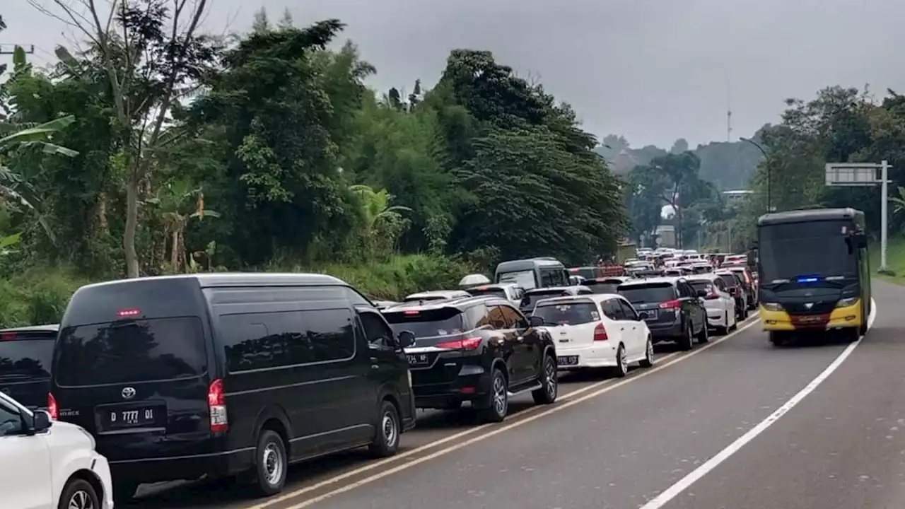 Antisipasi Kepadatan Arus Balik Natal di Puncak Bogor, One Way Diterapkan Lebih Awal Besok