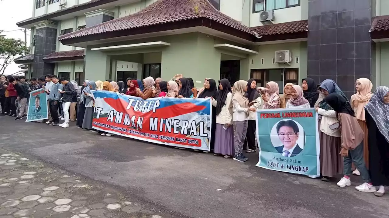 Mahasiswa Jateng Gelar Aksi Solidaritas Bagi Rakyat Sumbawa Barat NTB