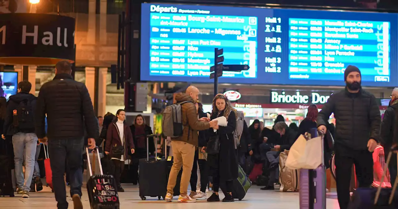 Malgré l’accord, le réveillon de Noël perturbé par la grève des contrôleurs de la SNCF