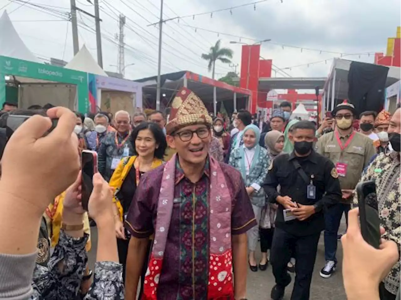 Sandiaga Uno Pastikan Toba Jadi Tuan Rumah Lomba Balap perahu Cepat Dunia