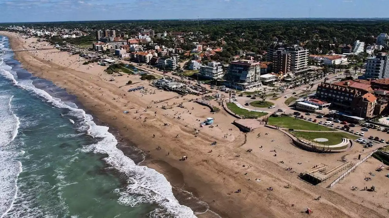 Verano 2023: cuánto cuesta alquilar una carpa en Pinamar y Cariló