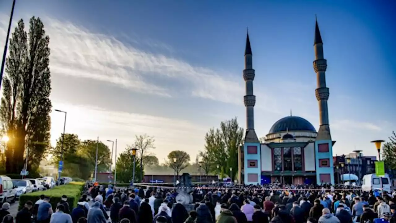 Onder jongeren neemt geloof juist toe, voor moslims is hun geloof een 'geuzenreligie'