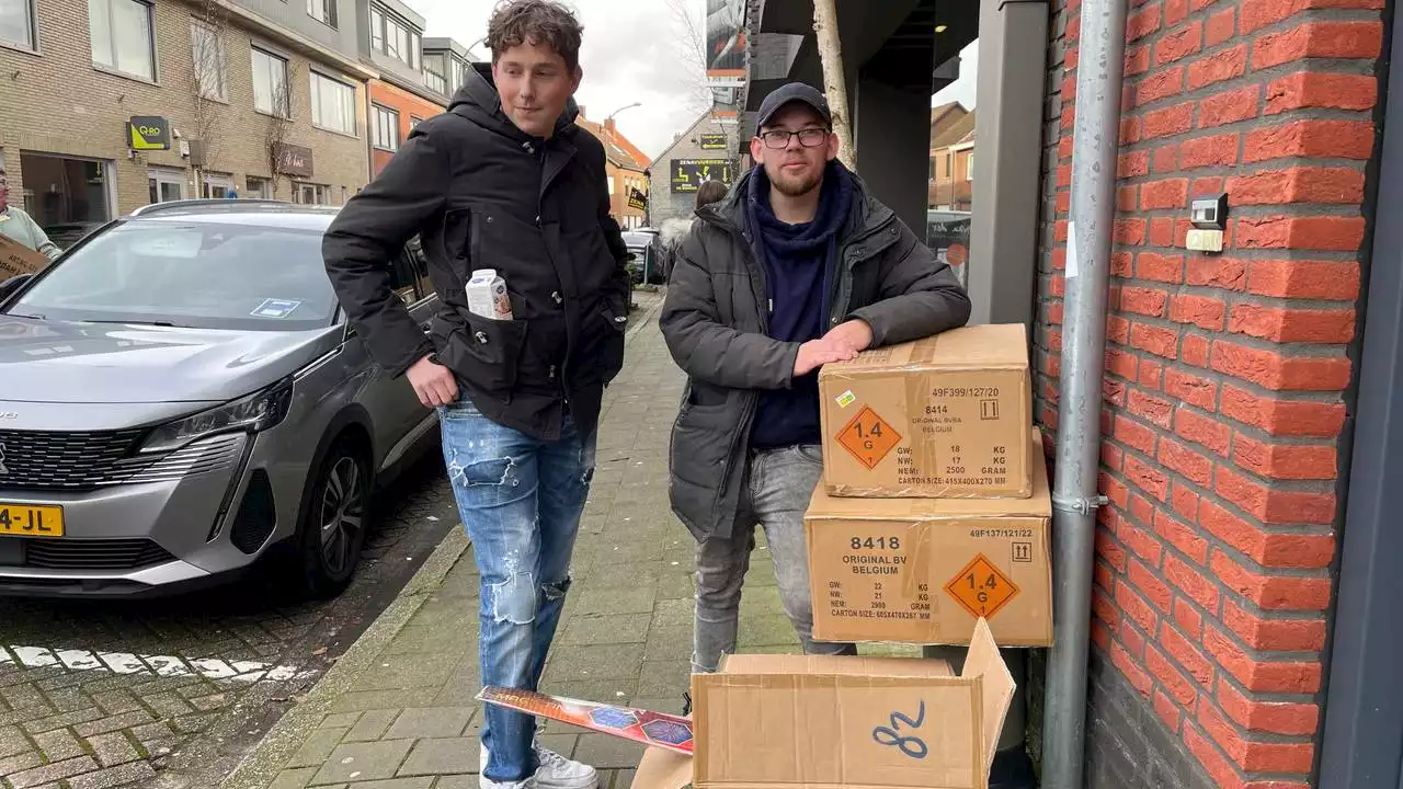 Verkoop van vuurwerk knalt door ondanks inflatie: 'Je leeft maar een keer'