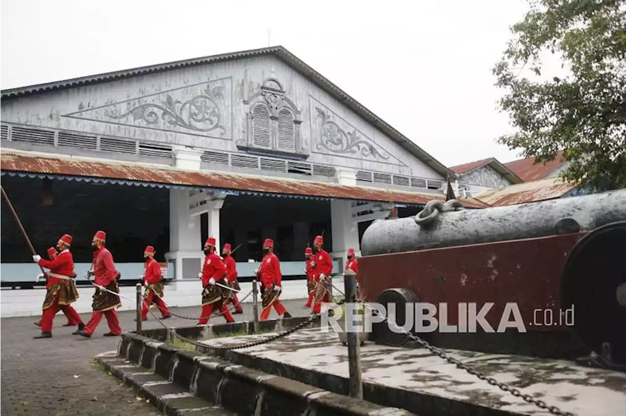 Kericuhan Terjadi Lagi di Keraton Surakarta |Republika Online