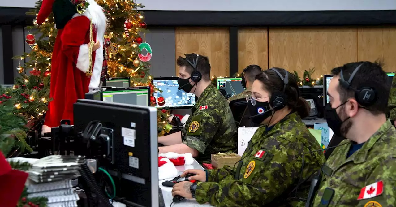 Santa Claus undaunted by arctic blast, U.S. military says