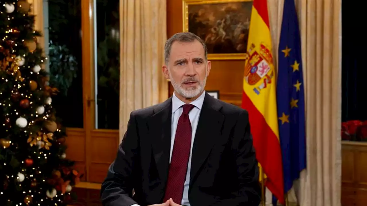 Felipe VI alerta de 'la erosión de las instituciones' y pide 'respeto a la Constitución'