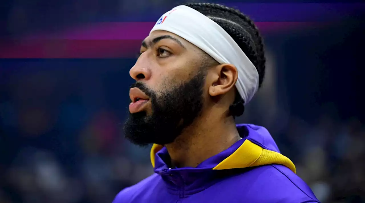 Lakers Announce Anthony Davis Has ‘Stress Injury’ in Right Foot