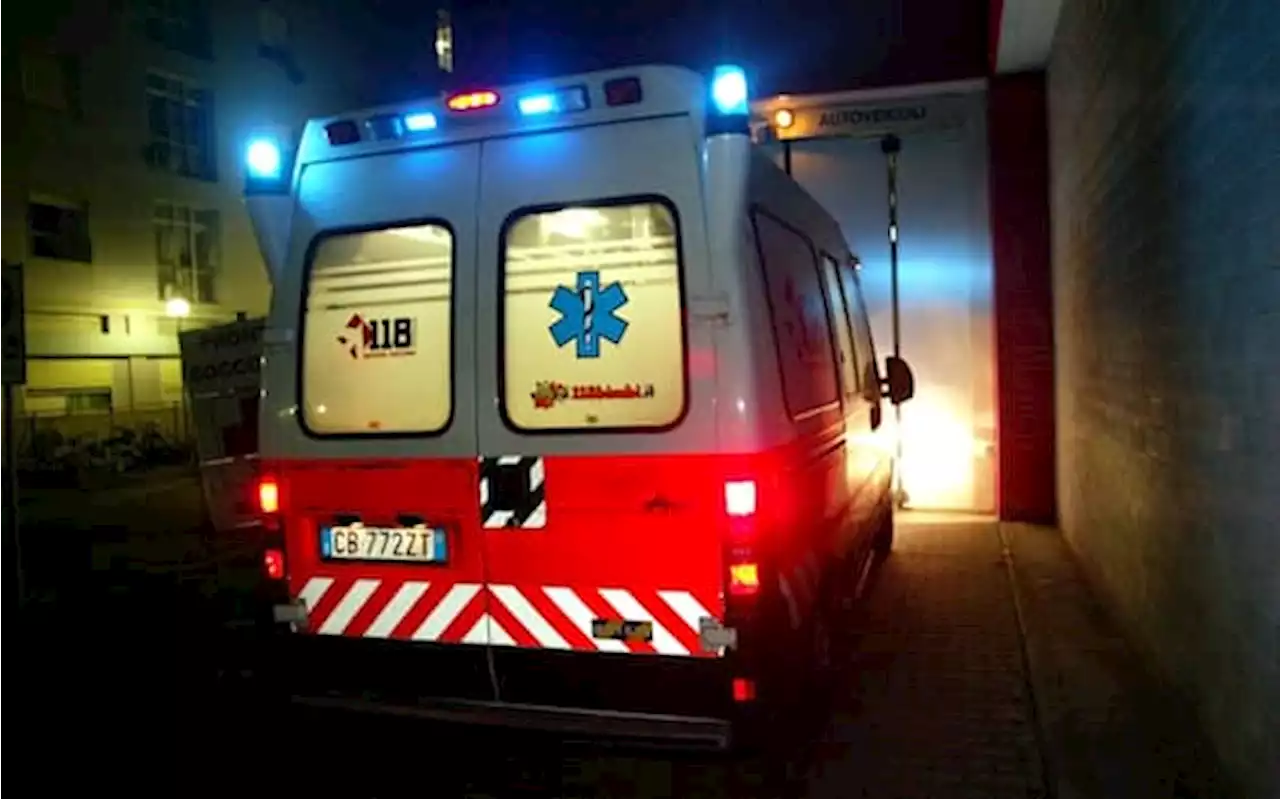 Incidente a Maccarese, si ribalta con l’auto: soccorso 80enne