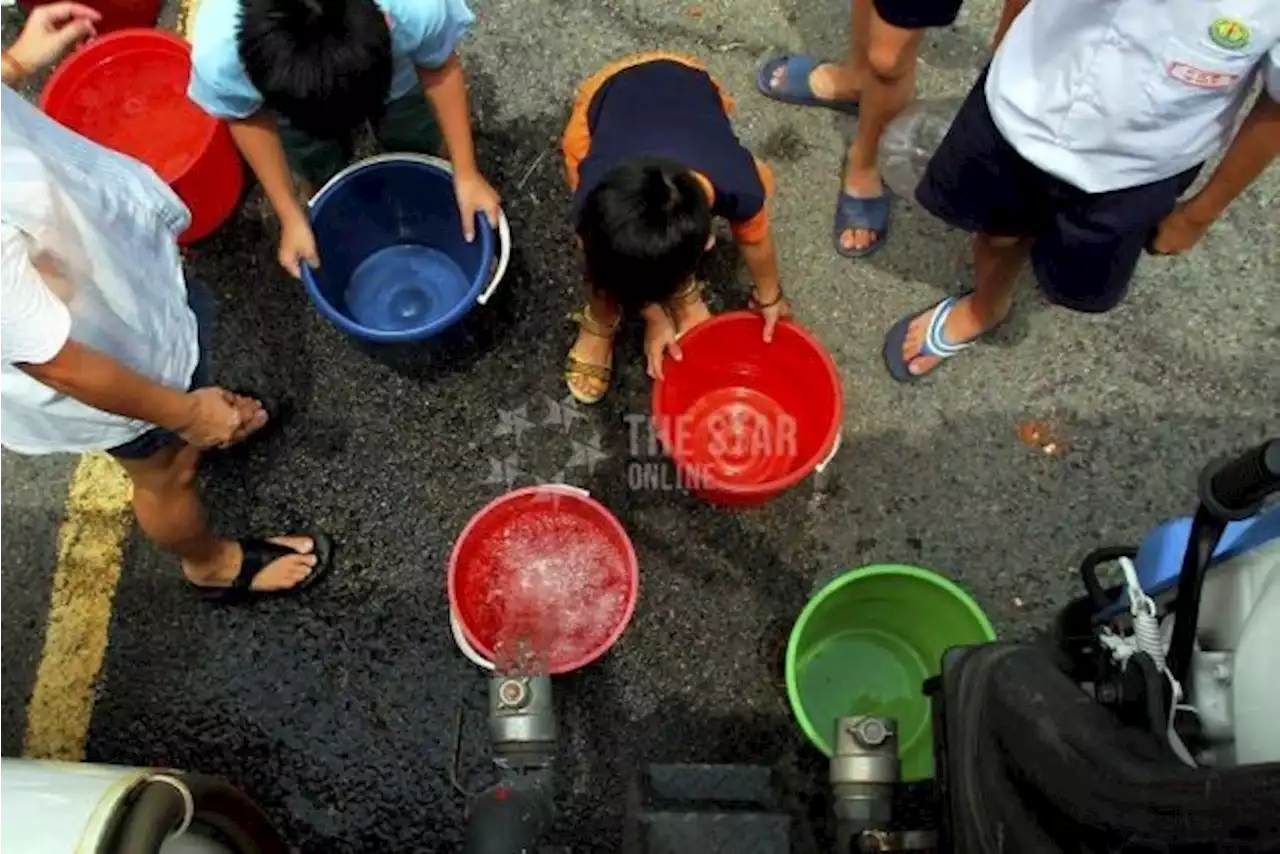 Water cut: Over 470 areas in Selangor affected due to odour pollution