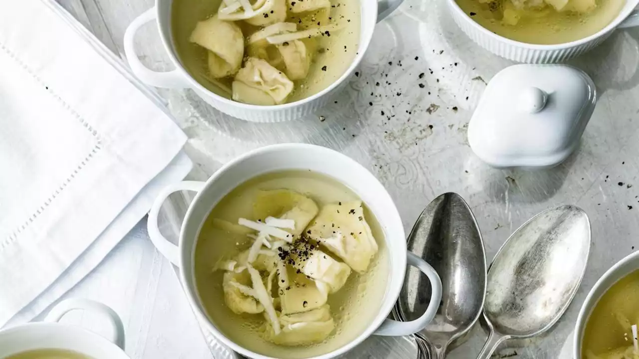 Rezept für 'Anolini in brodo', italienische Teigtaschen in Brühe (stern+)