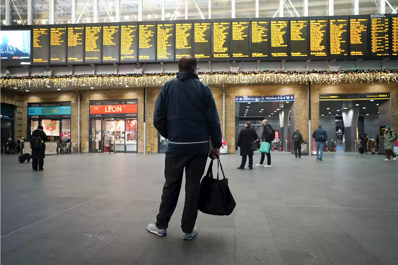 Trains to stop at 3pm as Christmas Eve strikes on road, rail and airports continue