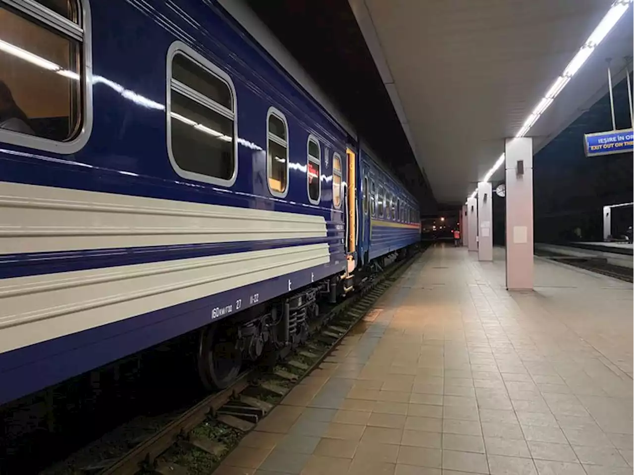 Op reis in oorlogstijd: eindelijk rijdt er weer een trein tussen Kiev en Chisinau