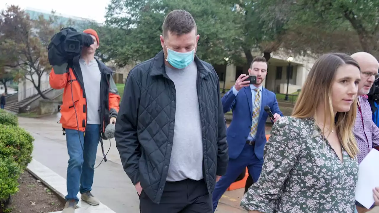 Chris Beard's accuser says Texas men's basketball coach may have acted in self-defense