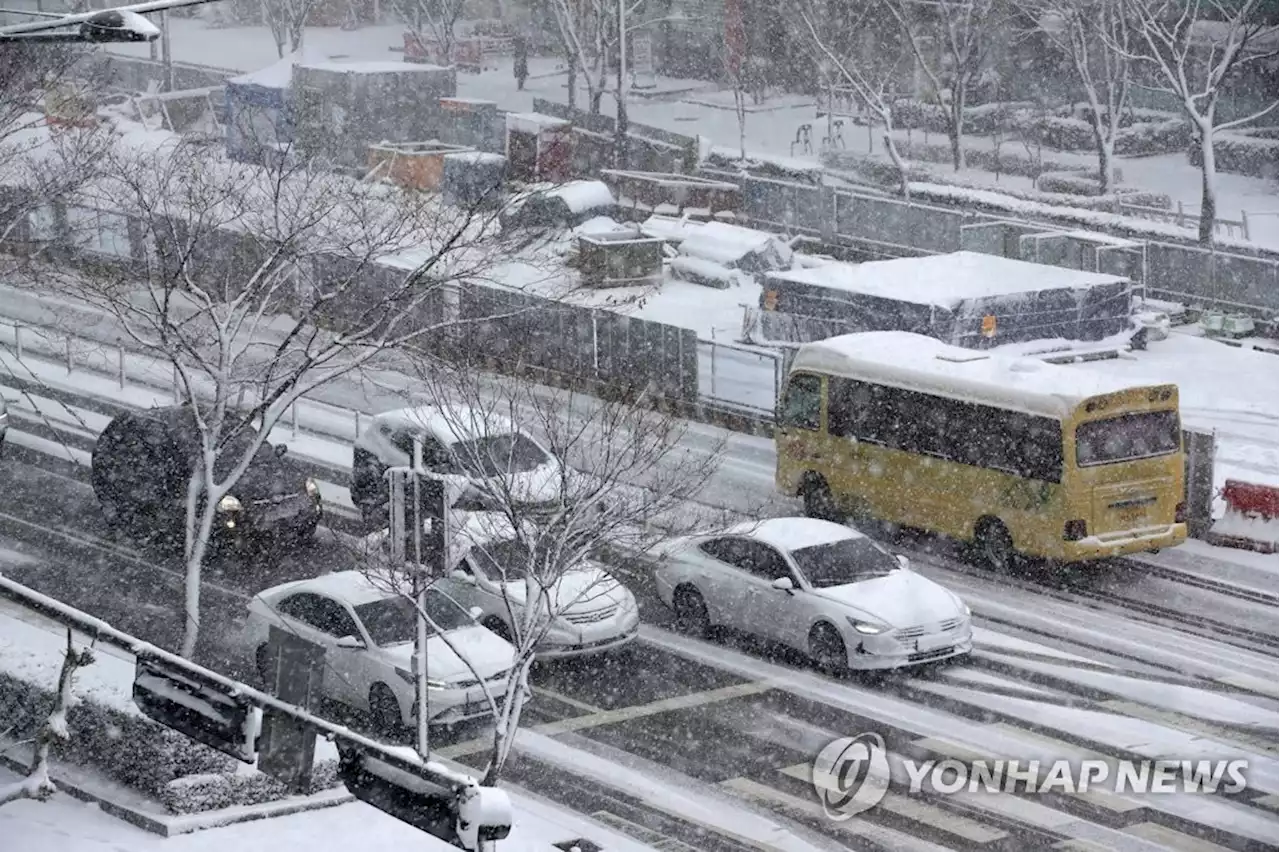 광주·전남 대설특보 해제…사흘간 광주 40㎝ 폭설 | 연합뉴스