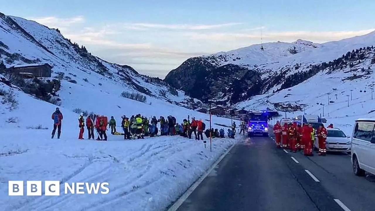 Austria avalanche buries at least 10 people at ski resort