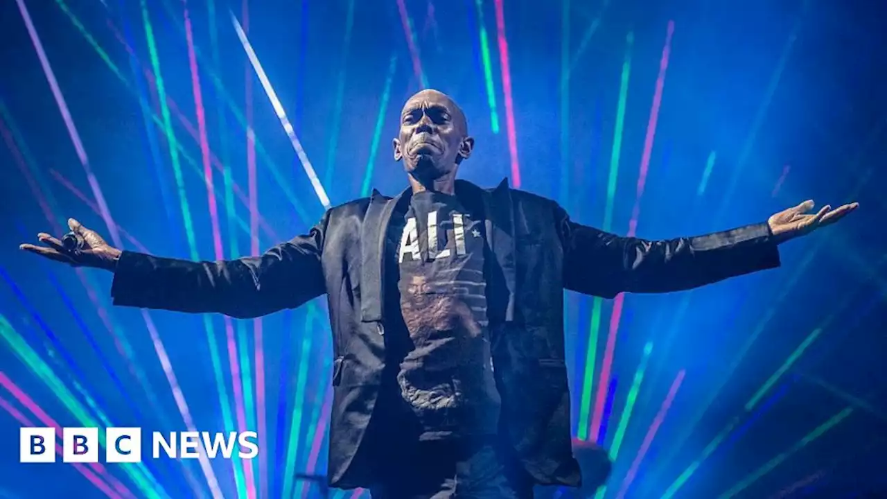 Maxi Jazz: Tributes hail Faithless singer as an 'incredible talent'