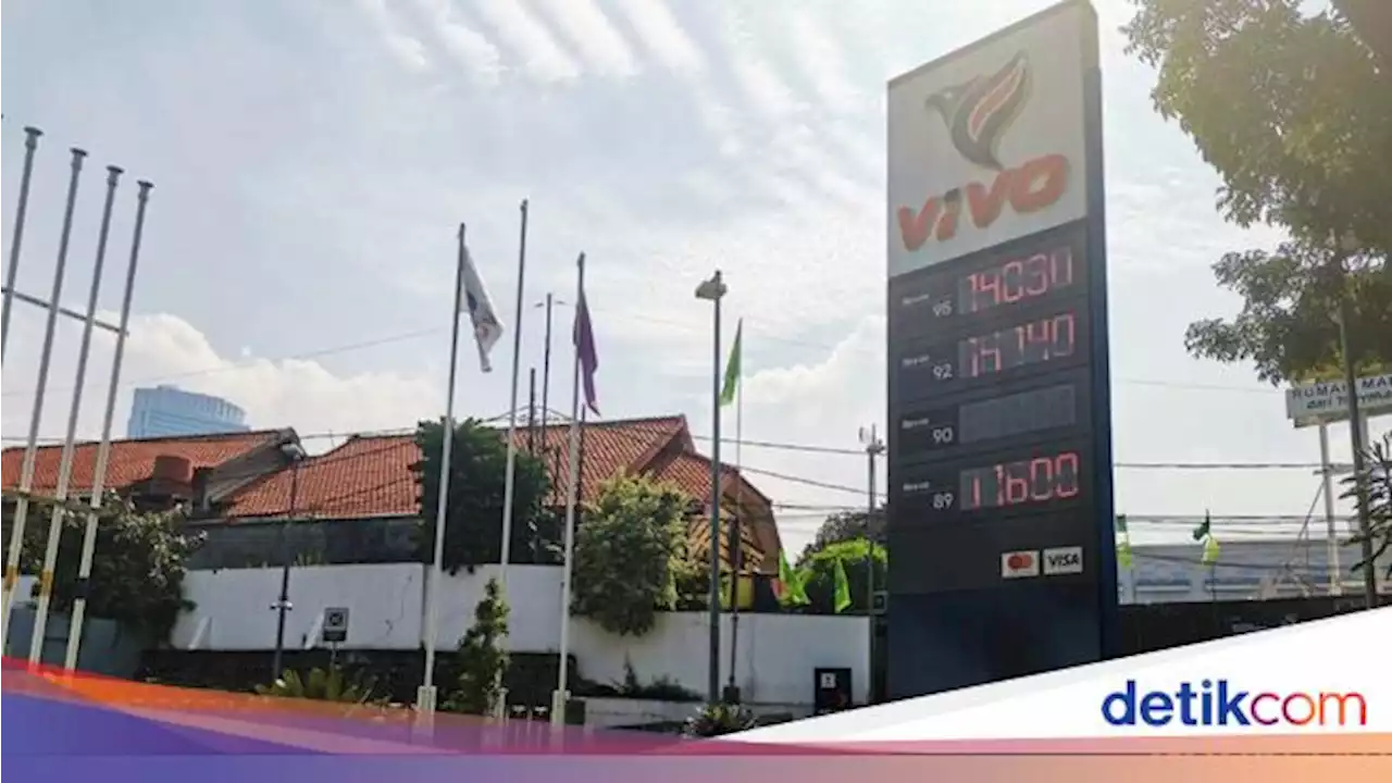 Kala Pom Bensin Swasta Jual BBM Lebih Murah dari Pertamina